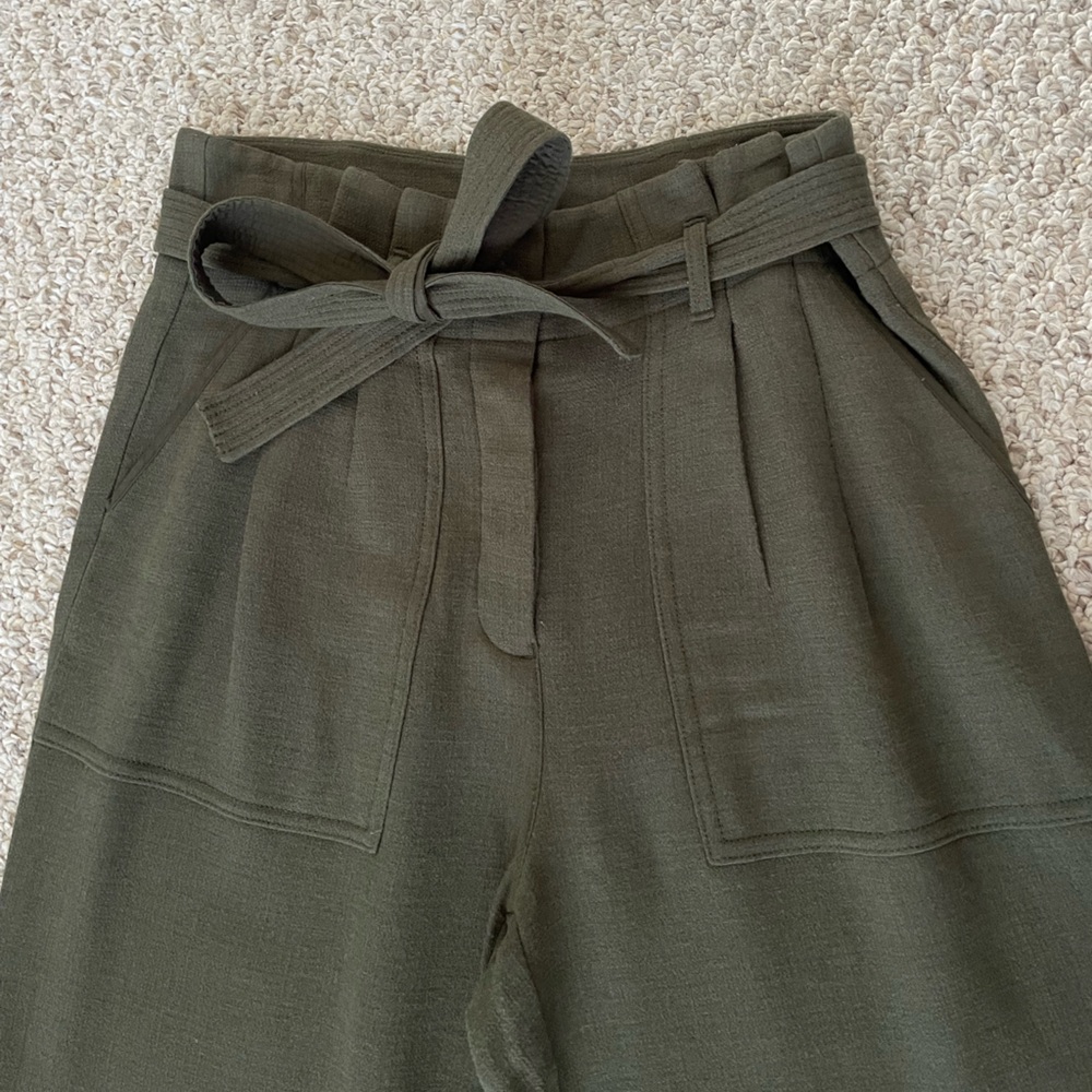 ✨Wilfred by Aritzia Full Outfit – Knit Tank & Jallade Tie-Front Pants✨ - Picture 11 of 16